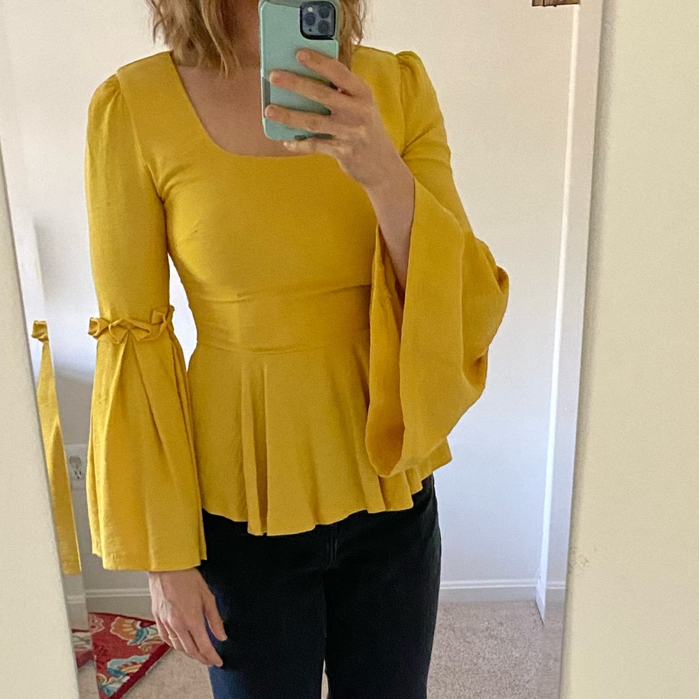 NWOT Nordstrom peplum blouse